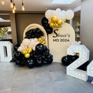 Cleo Backdrop with Balloon Garland