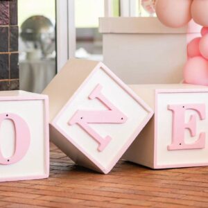 ONE wooden blocks